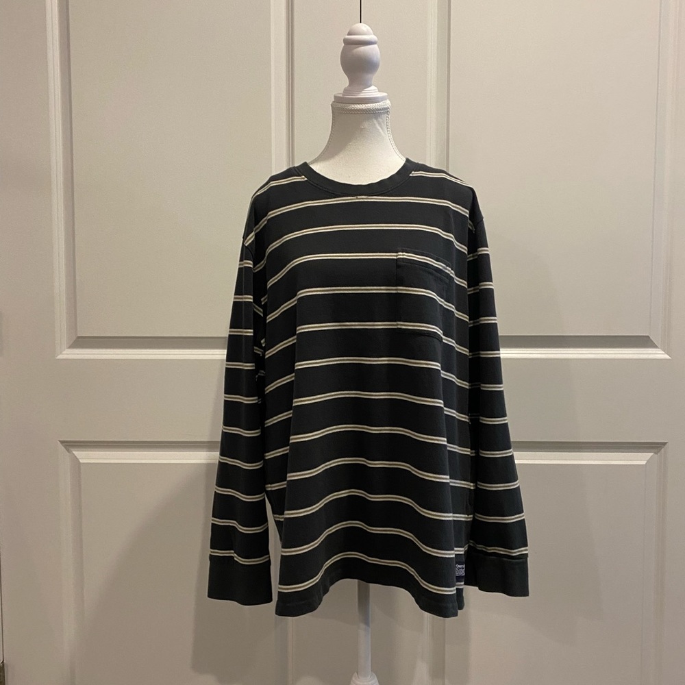 LEVI’S Long Sleeve Striped Tee with Pocket - Mens XL Relaxed
